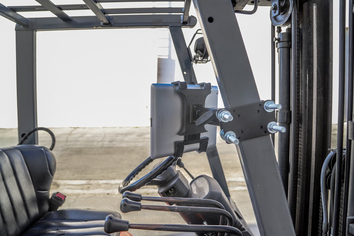 Arkon 38mm Robust Forklift Pillar Tablet Mount