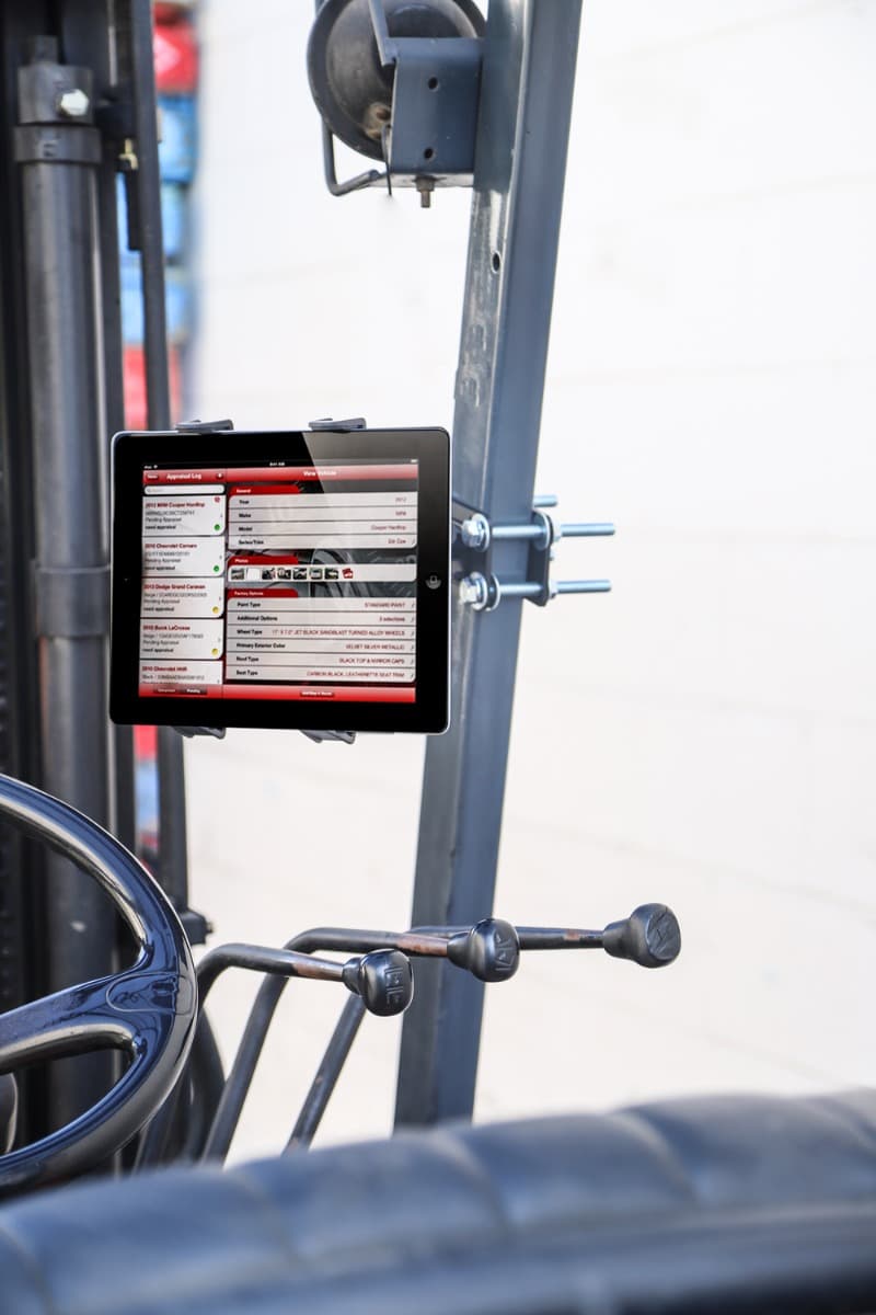 Arkon 38mm Robust Forklift Pillar Tablet Mount