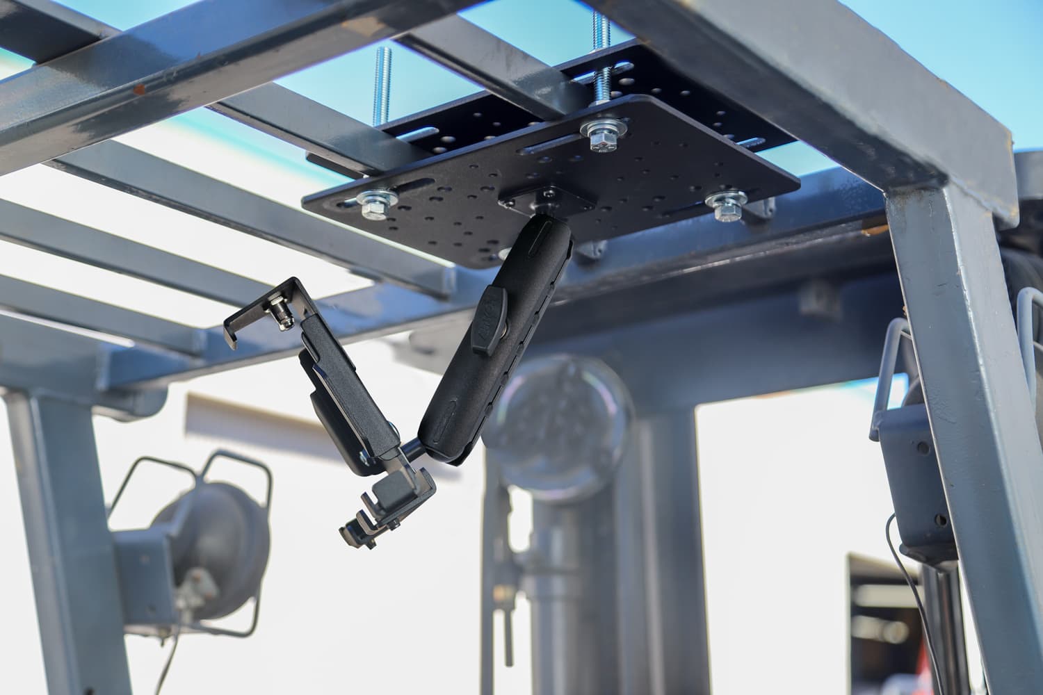 Arkon 25mm Metal Robust Forklift Locking Tablet Mount