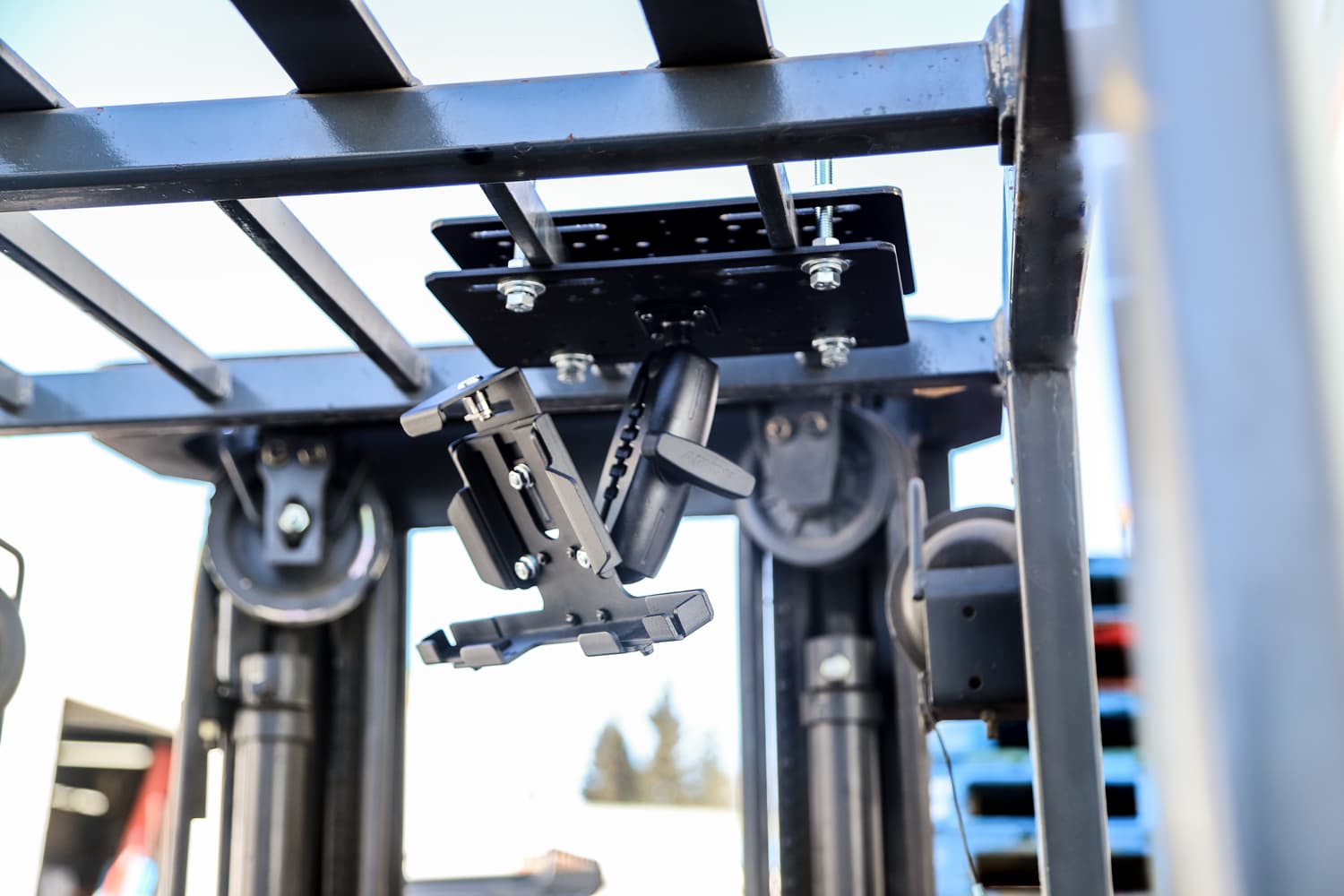 Arkon 38mm Robust™ Forklift Locking Tablet Mount