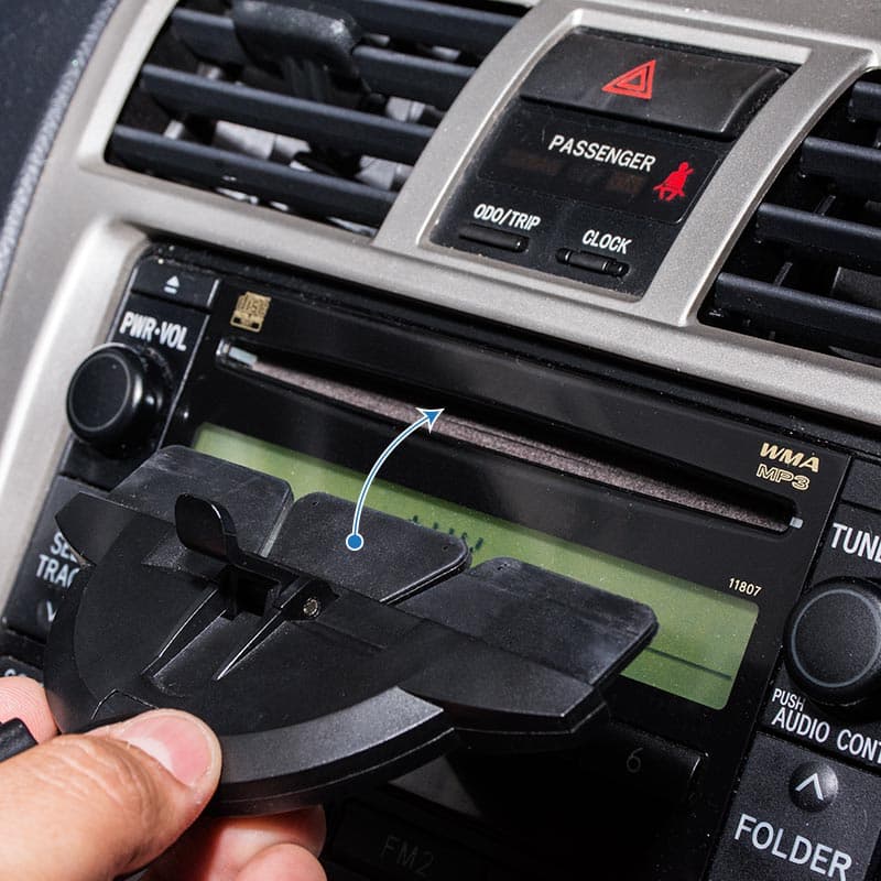 Arkon GPS CD Slot Mount Holder for Garmin GPS - Image 3