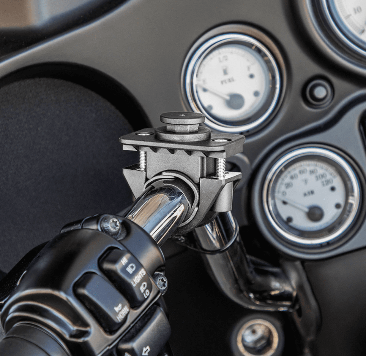 Arkon OCTO™ Series Motorcycle or Bicycle Handlebar Mount