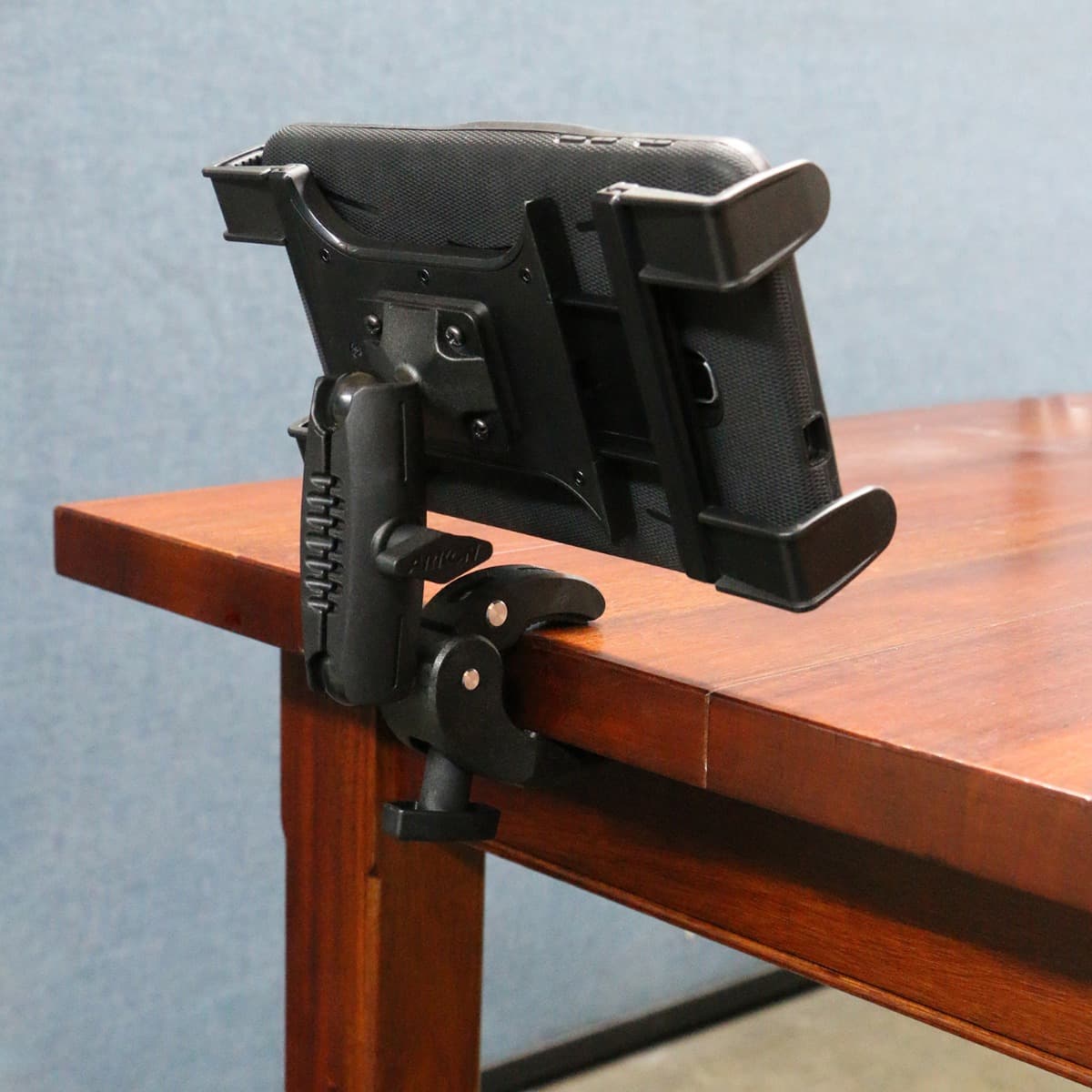 Arkon Slim-Grip Robust Clamp Tablet Mount