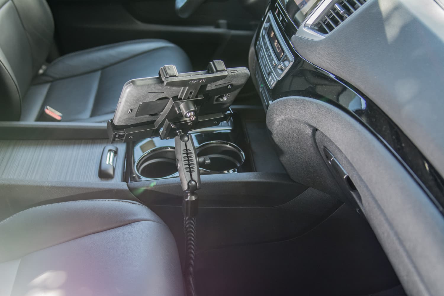 Arkon Robust Locking Tablet Seat Rail or Floor Mount for iPad, Note, and more