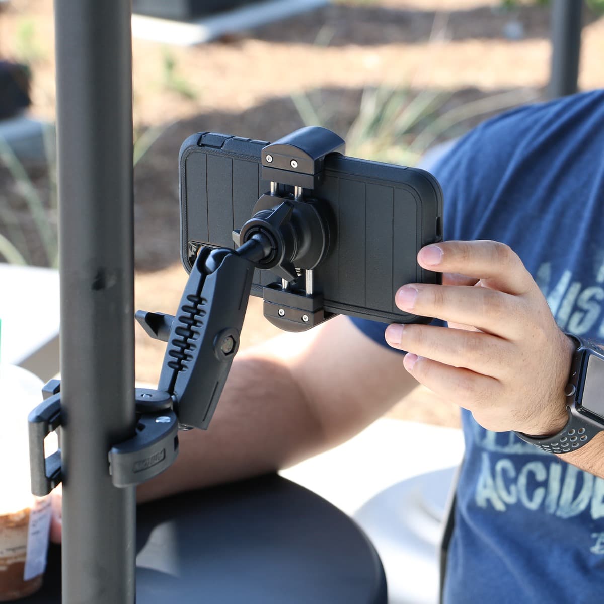 Arkon RoadVise® XL Robust Clamp Mount with Phone Holder and Security Knob Shaft