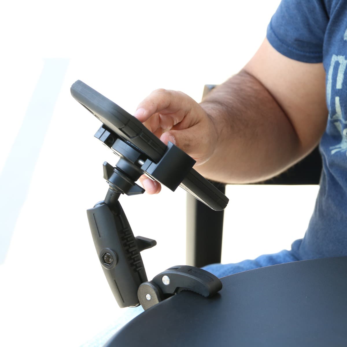 Arkon RoadVise® XL Robust Clamp Mount with Phone Holder and Security Knob Shaft